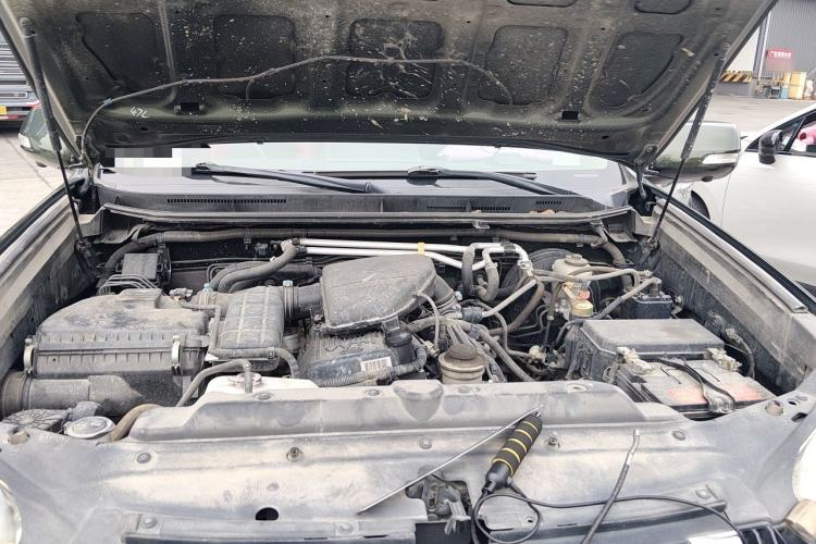 Used Toyota Prado 2014 2.7L Middle East Version Parallel Import Engine Bay
