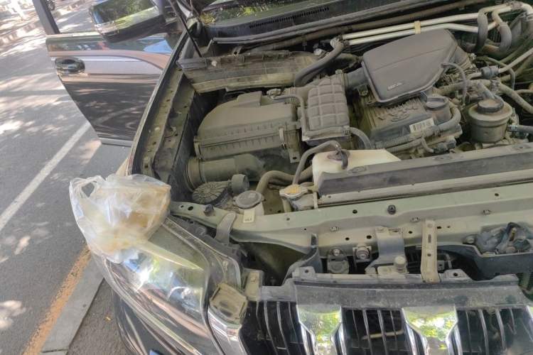 Used Toyota Prado  Engine Bay Right