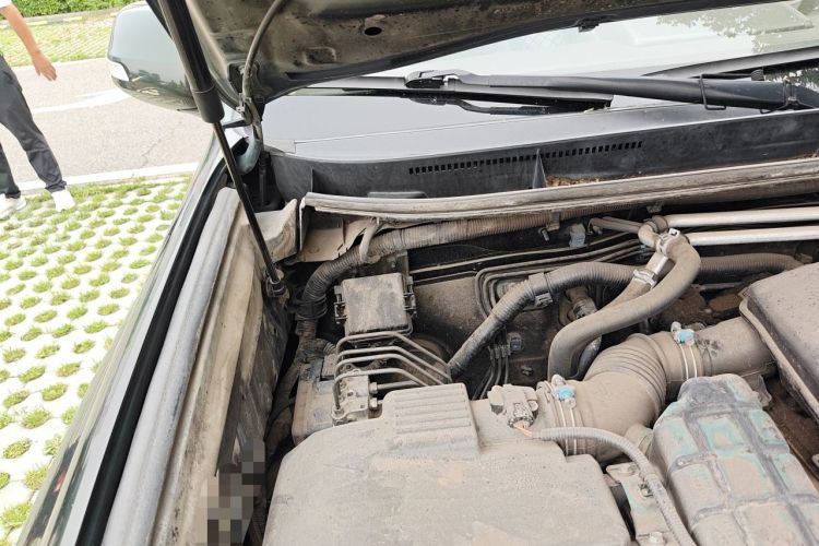 Used Toyota Prado  Engine Bay Right