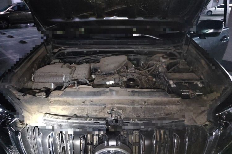 Used Toyota Prado 2014 2.7L Automatic Standard Edition Engine Bay