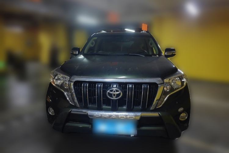 Used Toyota Prado  Front