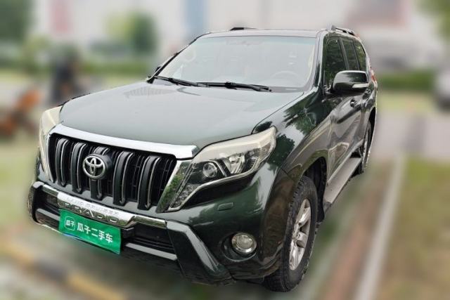 Used Toyota Prado 2014, 2.7L automatic, 7 seats, U.S. specification