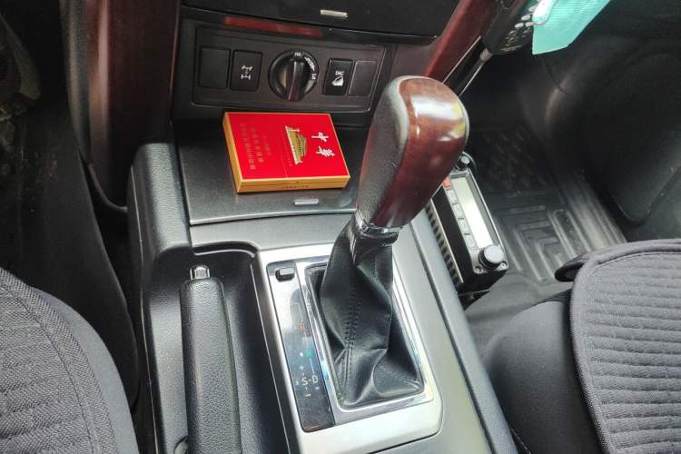Used Toyota Prado 2014 4.0L Automatic TX Gear Lever