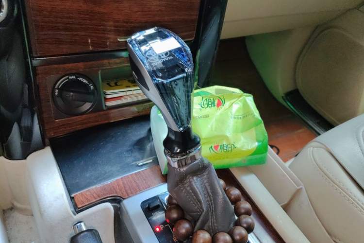 Used Toyota Prado 2014 2.7L Middle East Version Parallel Import Gear Lever
