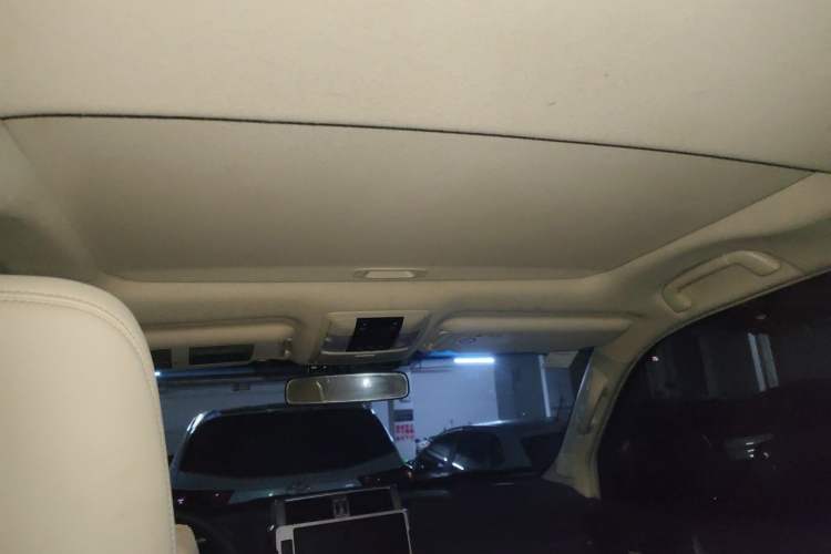 Used Toyota Prado 2014 2.7L Automatic Standard Edition Headliner