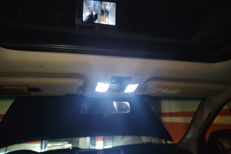 Used Toyota Prado 2014 4.0L Automatic TX-L Headliner