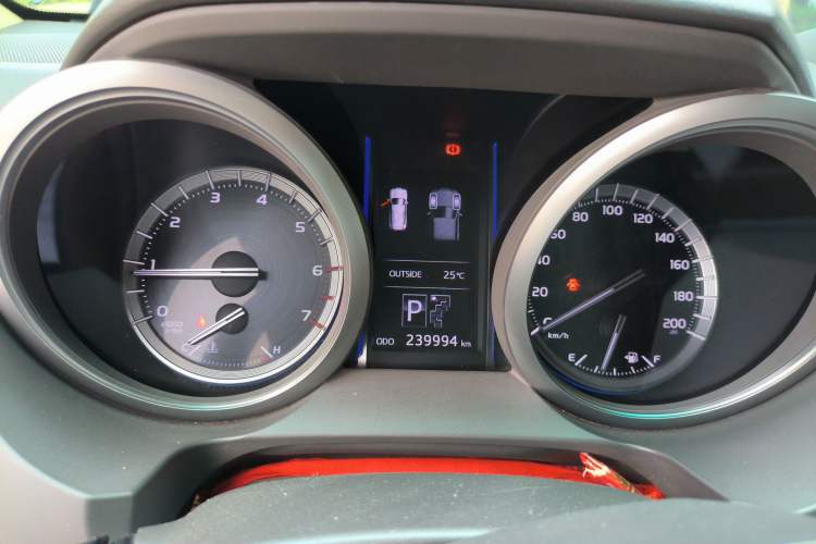 Used Toyota Prado 2014 2.7L Automatic Luxury Edition Instrument Cluster