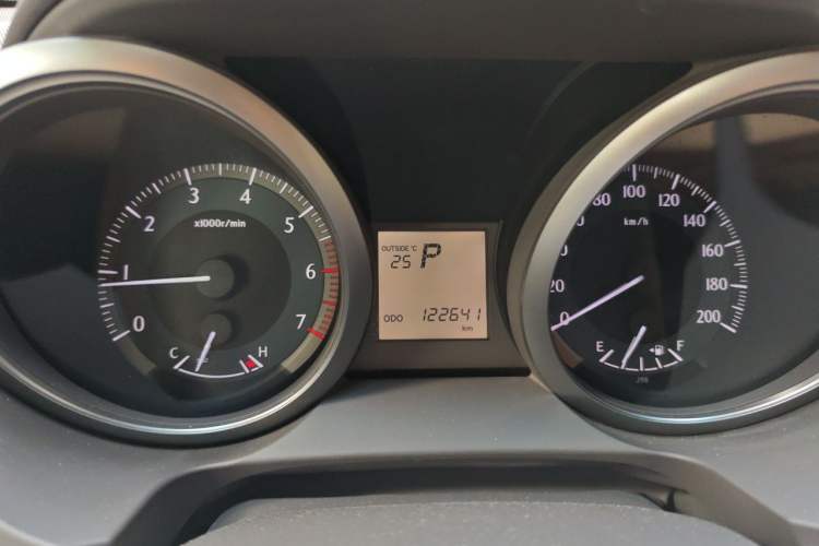 Used Toyota Prado 2014 2.7L Automatic Standard Edition Instrument Cluster