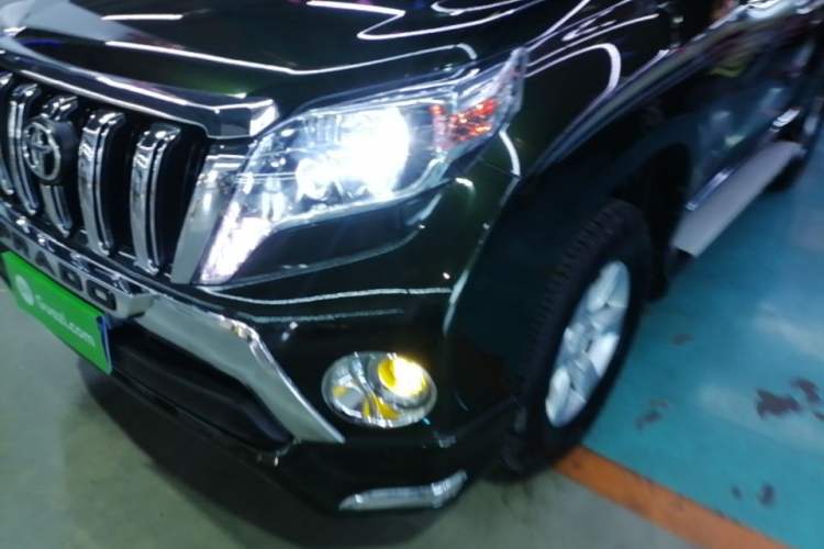 Used Toyota Prado 2014 2.7L Automatic Standard Edition Left Front Headlight