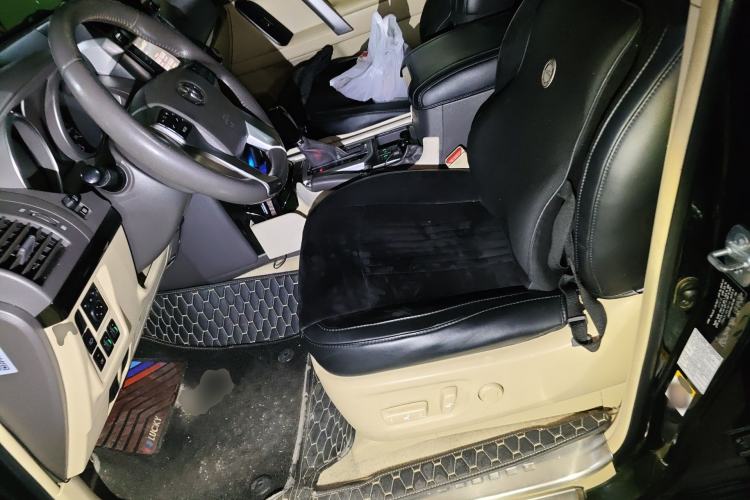 Used Toyota Prado 2014 2.7L Middle East Version Parallel Import Left Front Seat
