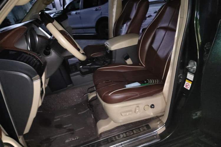 Used Toyota Prado 2014 2.7L Automatic Standard Edition Left Front Seat