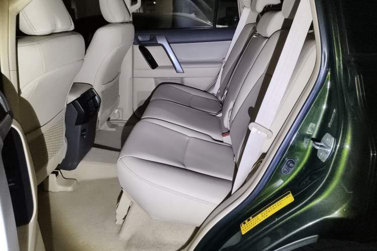 Used Toyota Prado 2014 2.7L Automatic Standard Edition Left Rear Seat