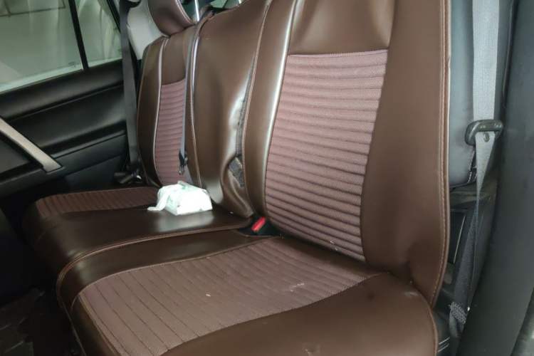 Used Toyota Prado 2014 4.0L Automatic TX-L Left Rear Seat