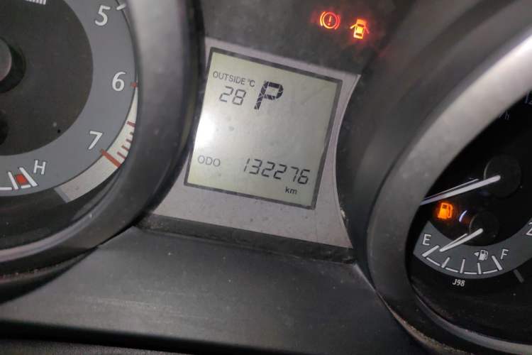Used Toyota Prado 2014 2.7L Automatic Standard Edition Odometer Close Up
