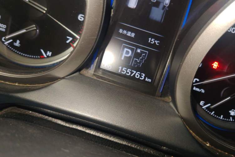Used Toyota Prado 2014 4.0L Automatic TX-L Odometer Close Up