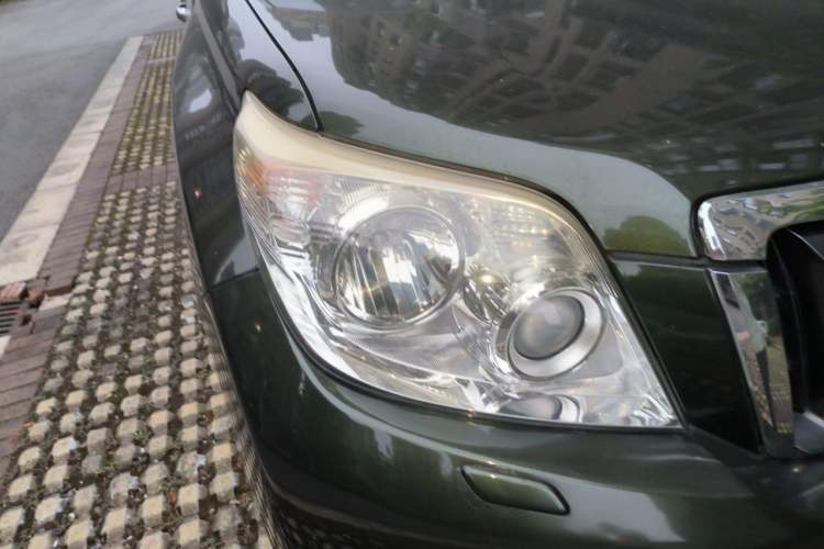 Used Toyota Prado 2014 2.7L Automatic Luxury Edition Right Front Headlight