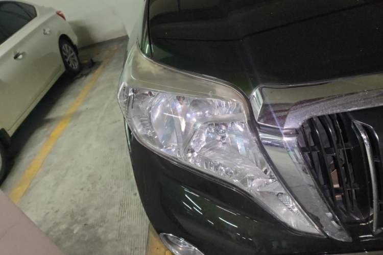 Used Toyota Prado 2014 2.7L Automatic Standard Edition Right Front Headlight