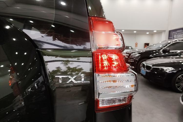 Used Toyota Prado 2014 2.7L Middle East Version Parallel Import Right Rear Taillight