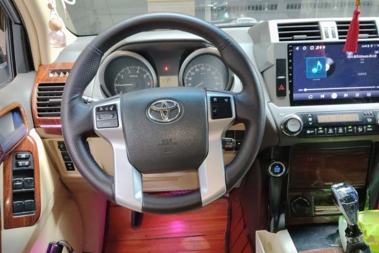 Used Toyota Prado 2014 2.7L Middle East Version Parallel Import Steering Wheel