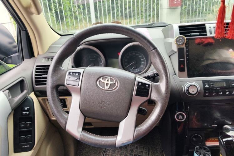 Used Toyota Prado 2014 2.7L Middle East Version Parallel Import Steering Wheel