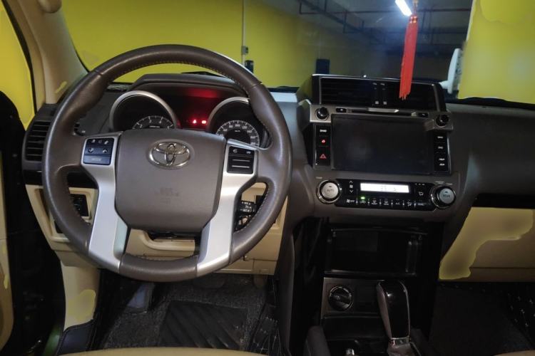 Used Toyota Prado  Steering Wheel