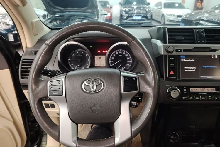 Used Toyota Prado 2014 2.7L Middle East Version Parallel Import Steering Wheel