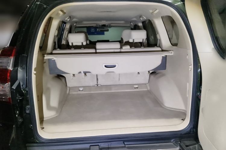 Used Toyota Prado 2014 2.7L Automatic Standard Edition Trunk