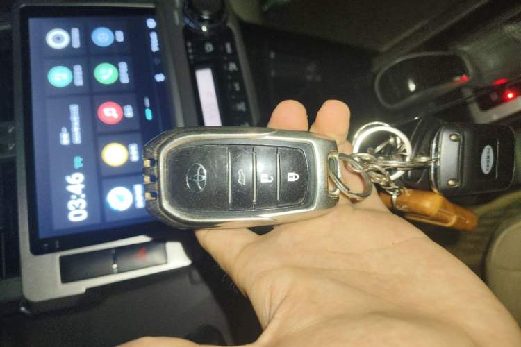 Used Toyota Prado 2014 2.7L Automatic Standard Edition Vehicle Key