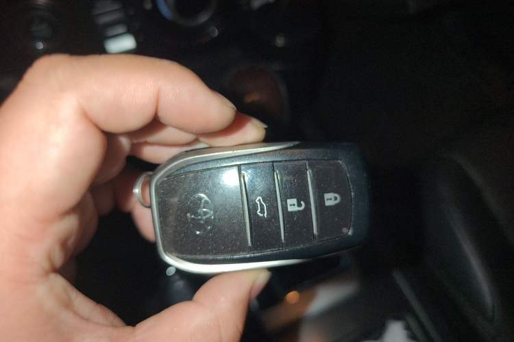 Used Toyota Prado 2014 4.0L Automatic VX NAVI Vehicle Key