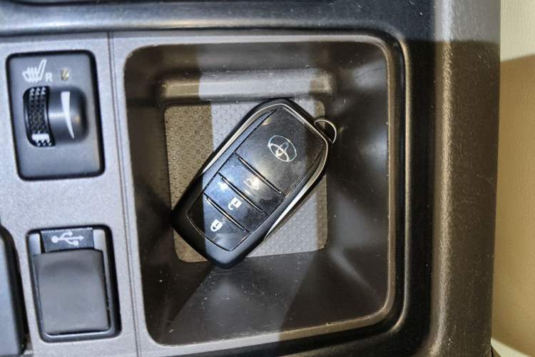 Used Toyota Prado 2014 2.7L Automatic Standard Edition Vehicle Key