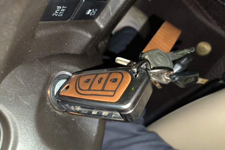 Used Toyota Prado 2014 2.7L Automatic Luxury Edition Vehicle Key