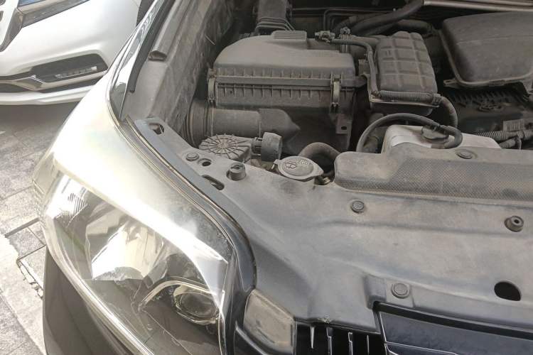 Used Toyota Prado  Engine Bay Right