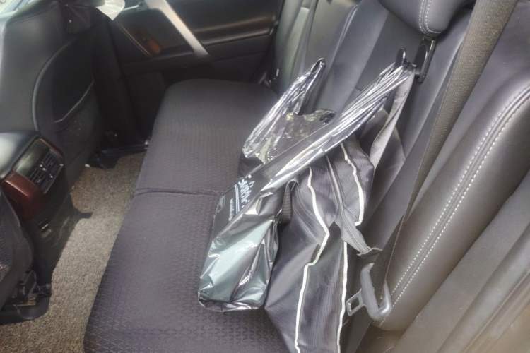 Used Toyota Prado 2014 4.0L Automatic TX-L Left Rear Seat