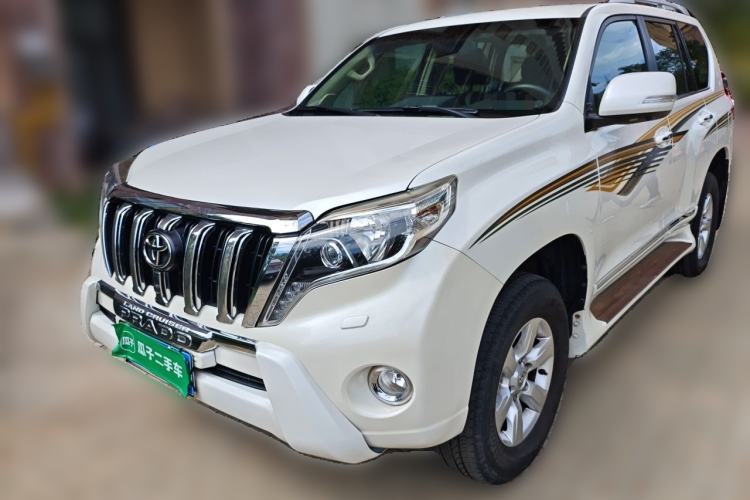 Toyota Prado 2014 model, automatic transmission, four-wheel drive, 7 seats, 2.7L gasoline engine usata Guazi used car, China used car export, Used car for sale, Used cars, Cheapest cars for sale