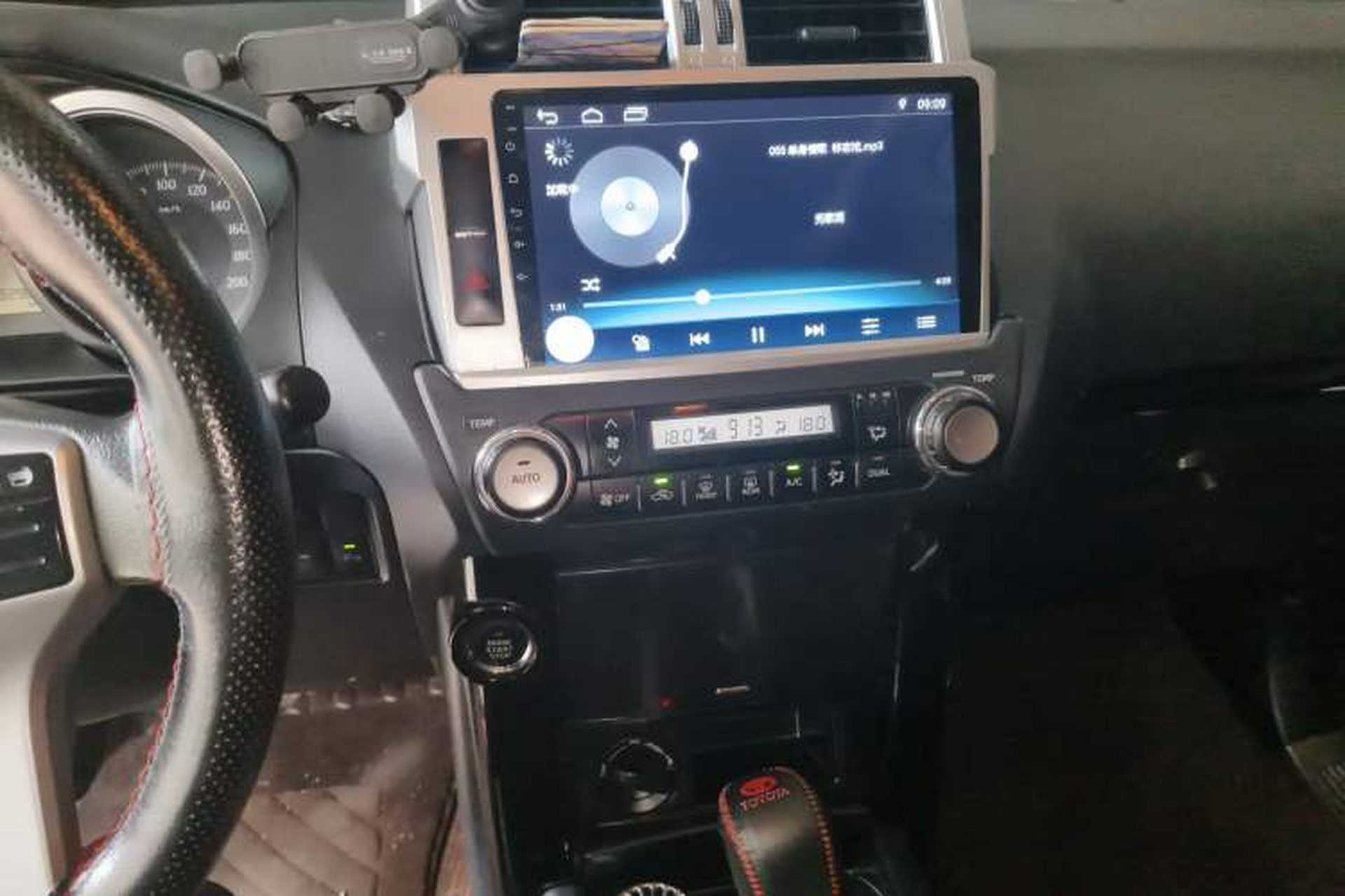 Used Toyota Prado 2014 2.7L Automatic Standard Edition Audio And AC Panel