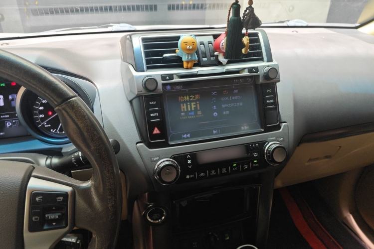 Used Toyota Prado 2014 4.0L Automatic TX-L Audio And AC Panel