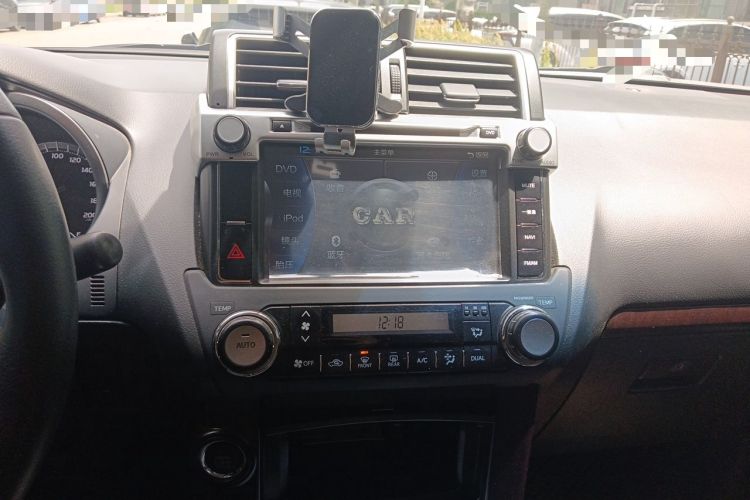 Used Toyota Prado 2014 4.0L Automatic TX-L Audio And AC Panel