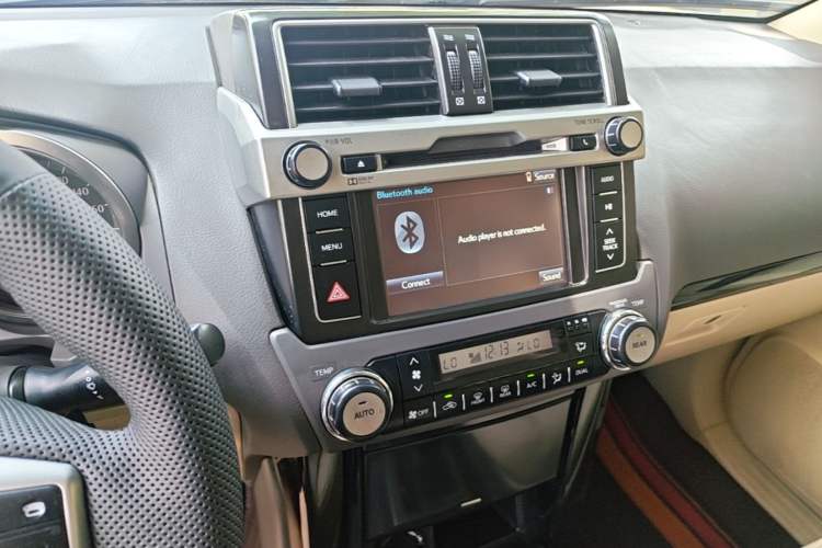 Used Toyota Prado 2014 2.7L Middle East Version Parallel Import Audio And AC Panel
