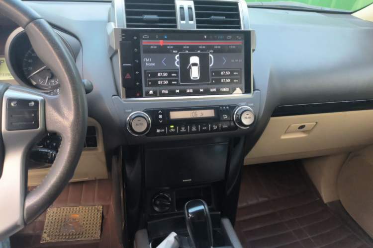 Used Toyota Prado  Audio And AC Panel