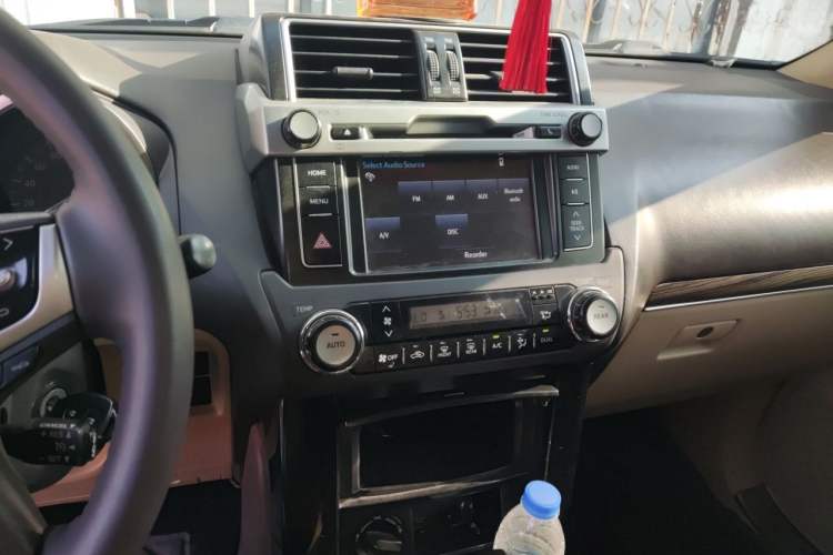 Used Toyota Prado  Audio And AC Panel