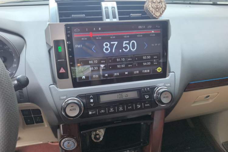 Used Toyota Prado  Audio And AC Panel
