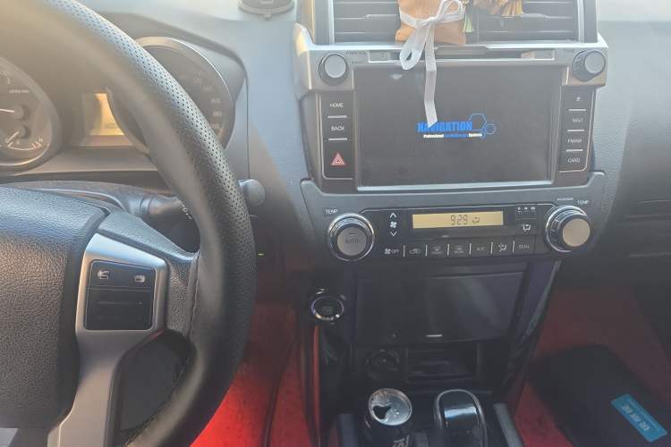 Used Toyota Prado 2014 2.7L Automatic Standard Edition Audio And AC Panel