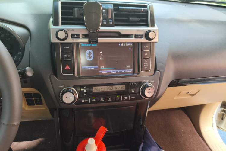 Used Toyota Prado  Audio And AC Panel