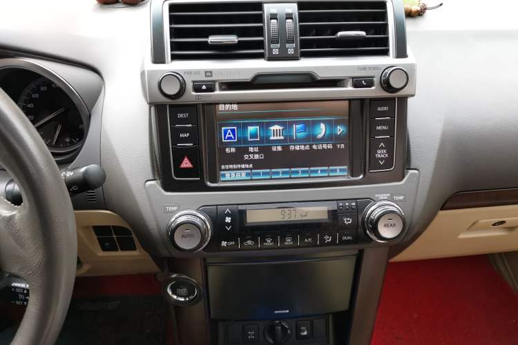 Used Toyota Prado 2014 4.0L Automatic TX-L NAVI Audio And AC Panel