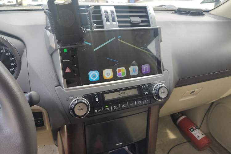 Used Toyota Prado  Audio And AC Panel