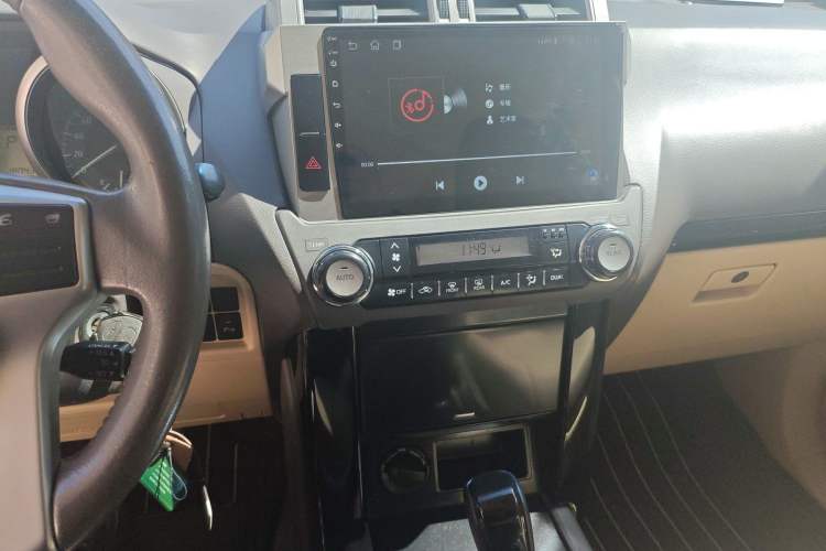 Used Toyota Prado  Audio And AC Panel