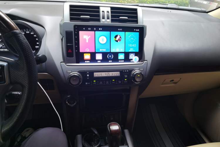 Used Toyota Prado 2014 4.0L Automatic TX-L NAVI Audio And AC Panel