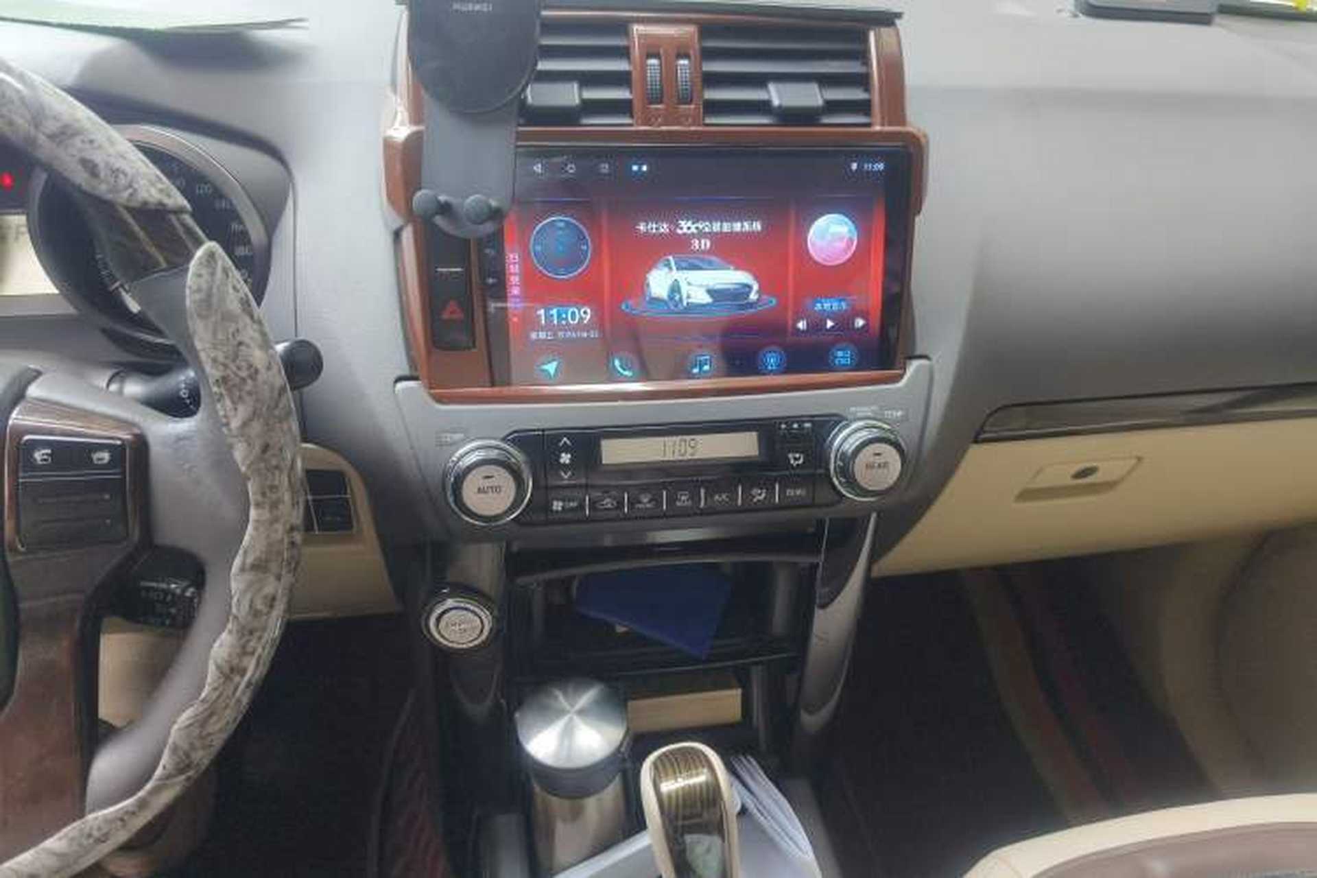 Used Toyota Prado 2014 2.7L Automatic Luxury Edition Audio And AC Panel