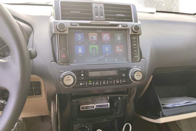 Used Toyota Prado 2014 2700 TX 7-Seater Middle East Version Audio And AC Panel