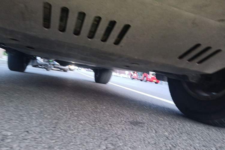 Used Toyota Prado 2014 4.0L Automatic TX-L Chassis Front
